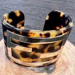 FENDI Metal And Resin Zucca Totoise Logo Bracelet